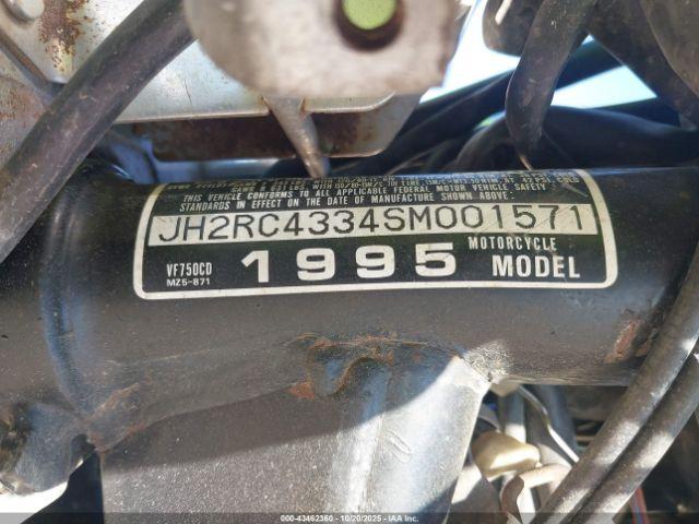 Honda Vf750 Cd Image 9