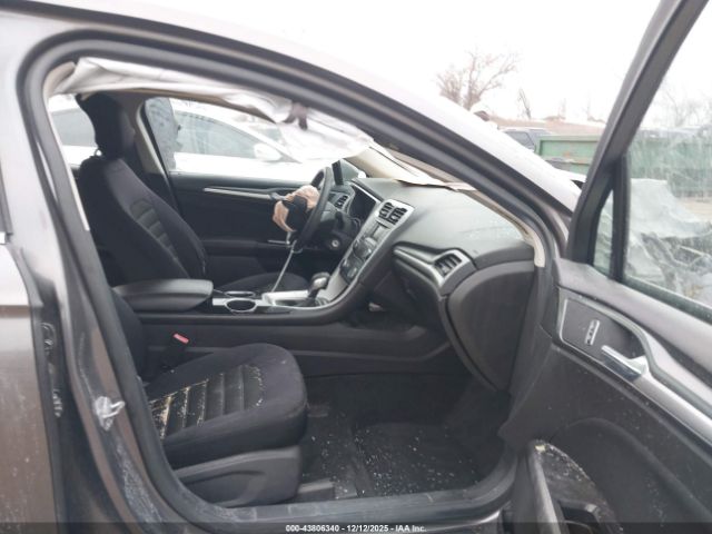 Ford Fusion Se Image 10