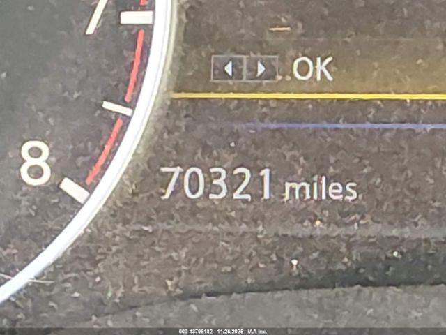 Nissan Maxima 3.5 Platinum Image 13