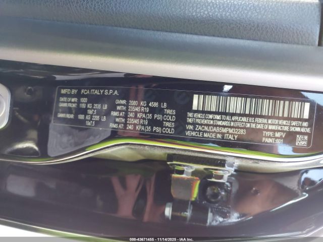 Jeep Renegade Jeepster 4x4 Image 2