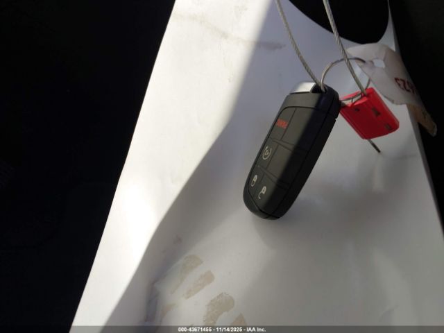 Jeep Renegade Jeepster 4x4 Image 8