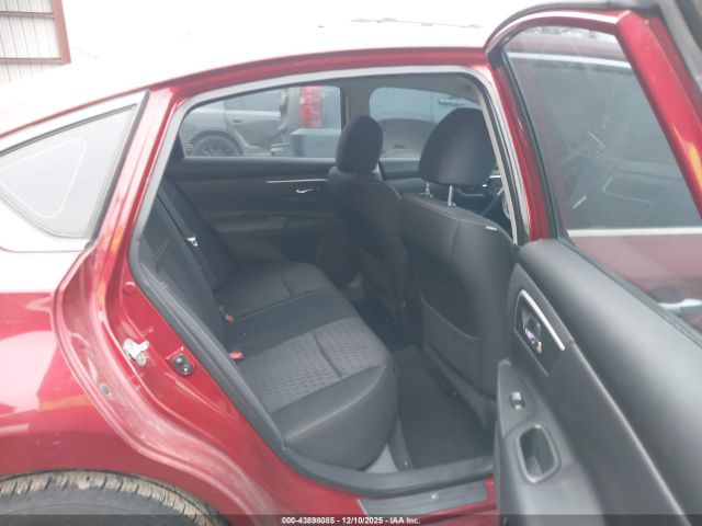 Nissan Altima 2.5 Sv Image 6