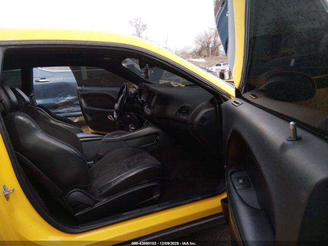 Dodge Challenger Gt Awd Image 6