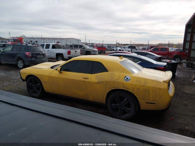 Dodge Challenger Gt Awd Image 14