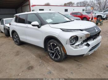  Salvage Mitsubishi Outlander