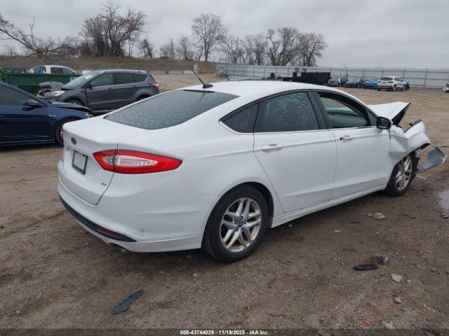 Ford Fusion Se Image 11