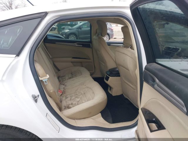 Ford Fusion Se Image 10