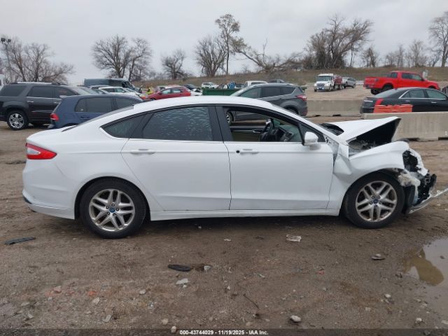 Ford Fusion Se Image 16