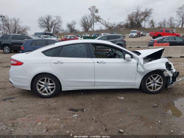 Ford Fusion Se Image 16