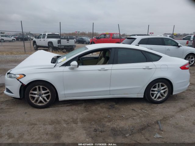 Ford Fusion Se Image 13