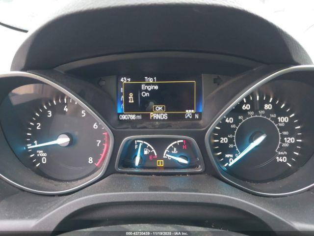 Ford Escape Titanium Image 8