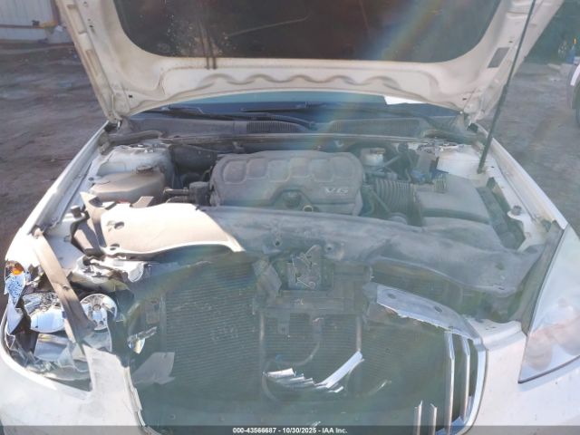 Buick Lucerne Cxl Image 11