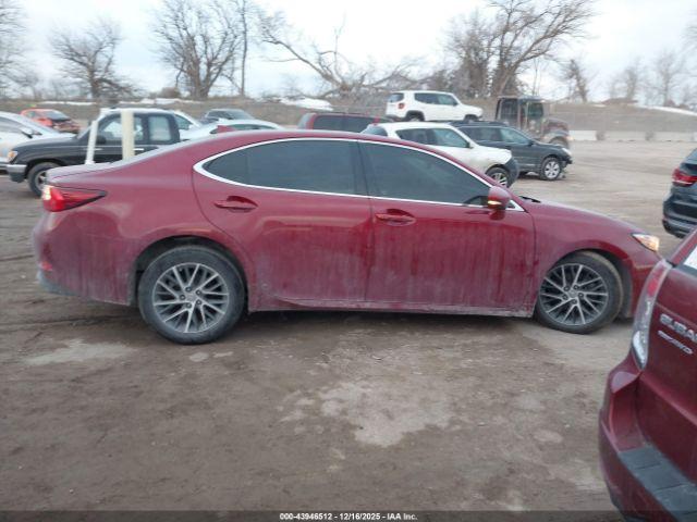 Lexus Es Image 16
