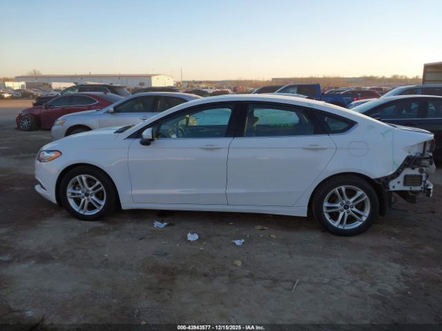 Ford Fusion Se Image 8