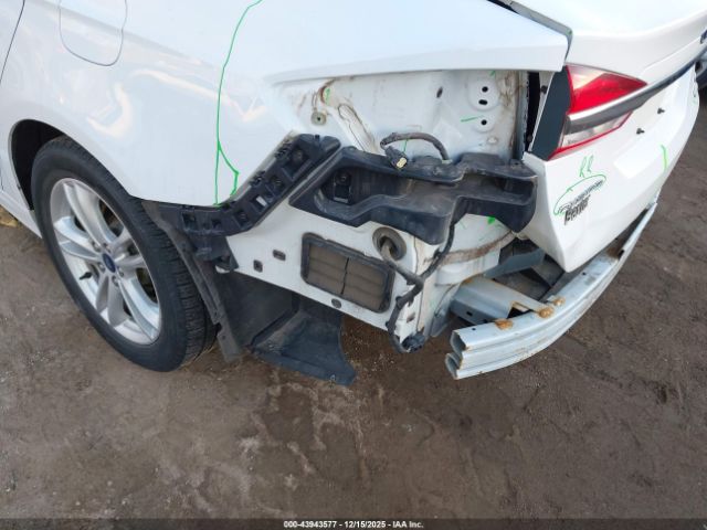 Ford Fusion Se Image 14