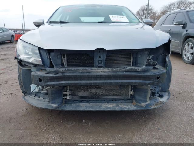 Volkswagen Passat 2.5l Sel Premium Image 2