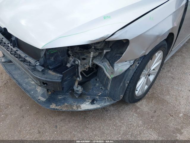 Volkswagen Passat 2.5l Sel Premium Image 12