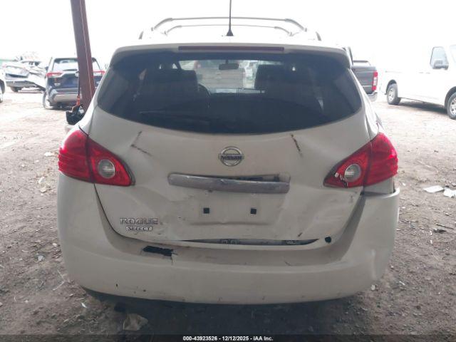 Nissan Rogue S Image 8