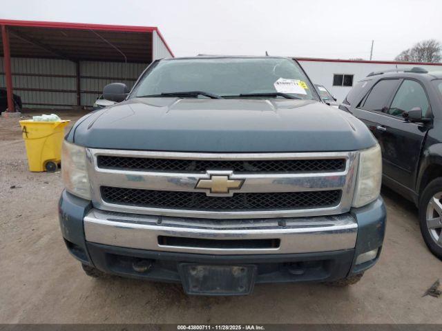 Chevrolet Silverado 1500 Lt Image 13