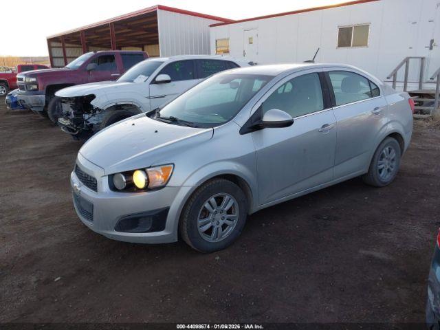 Chevrolet Sonic Lt Auto Image 11