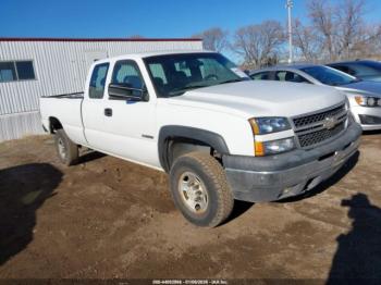  Salvage Chevrolet Silverado 3500