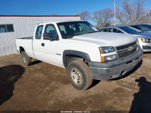  Salvage Chevrolet Silverado 3500