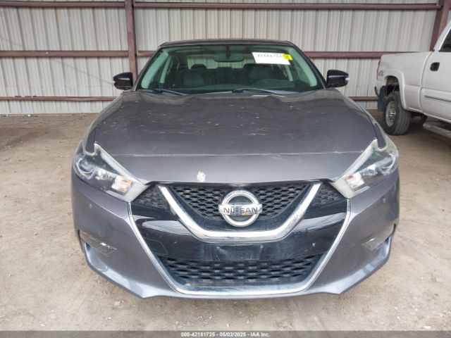 Nissan Maxima 3.5 Sv Image 12