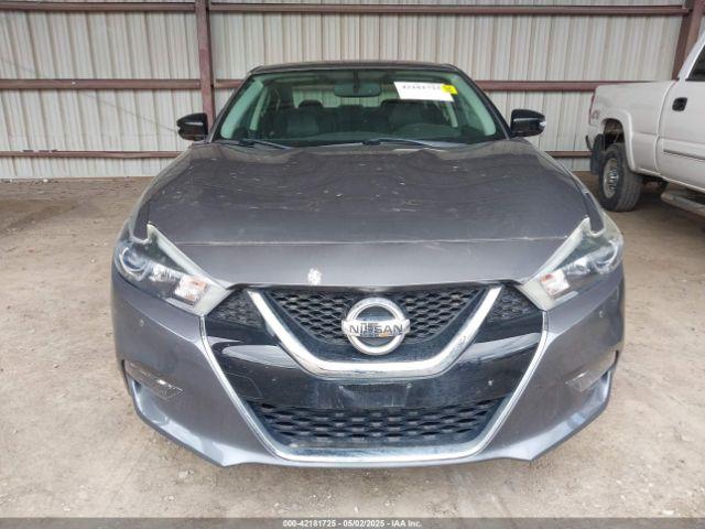 Nissan Maxima 3.5 Sv Image 12