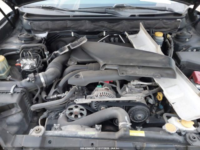 Subaru Outback 2.5i Limited Image 4