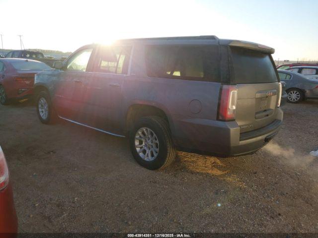 GMC Yukon Slt Image 2