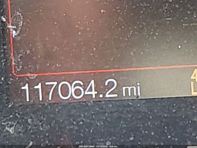 Ford F-150 Lariat Image 6