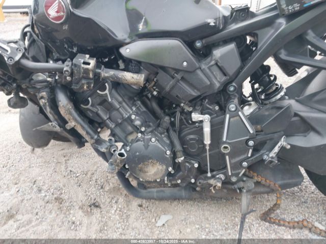 Honda Cb1000 Ra Image 12