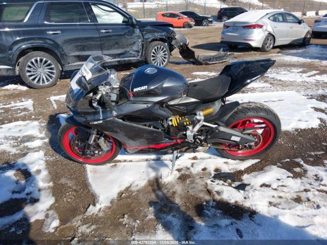 Ducati Superbike 959 Panigale Image 4