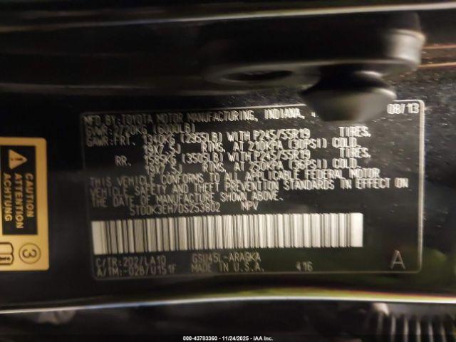 Toyota Highlander Limited V6 Image 3