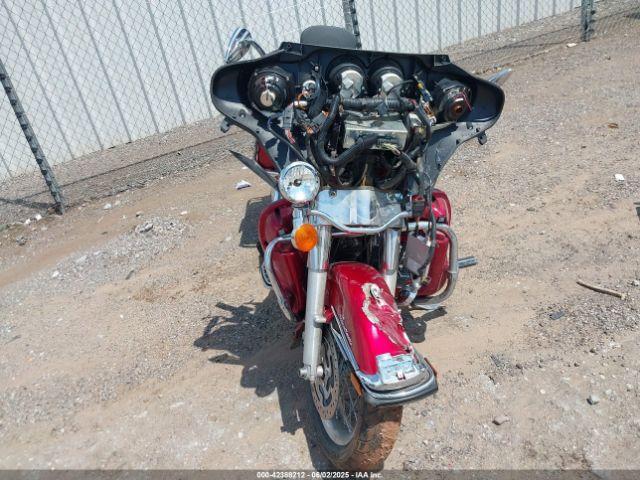 Harley-Davidson Flhtcu Ultra Classic Electra Gld Image 11