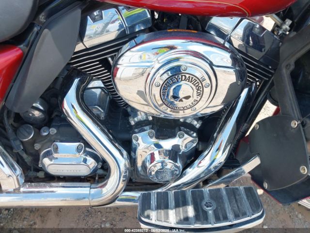 Harley-Davidson Flhtcu Ultra Classic Electra Gld Image 2