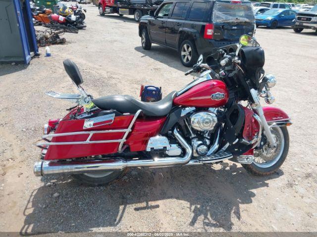 Harley-Davidson Flhtcu Ultra Classic Electra Gld Image 8