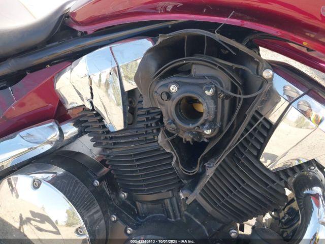 Honda Vt1300 Cr Image 13
