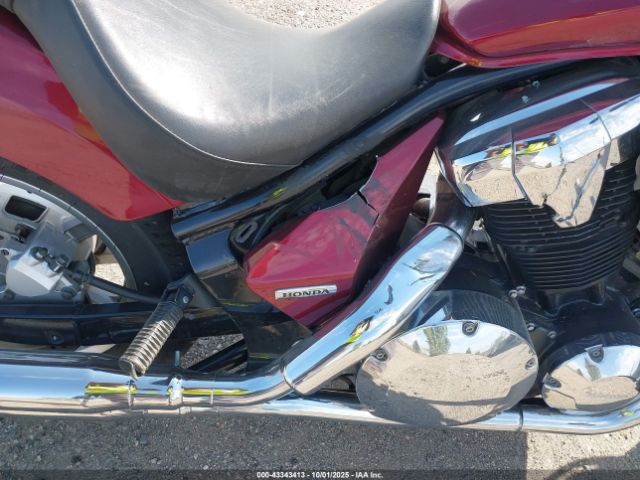 Honda Vt1300 Cr Image 10