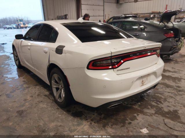 Dodge Charger Sxt Image 2