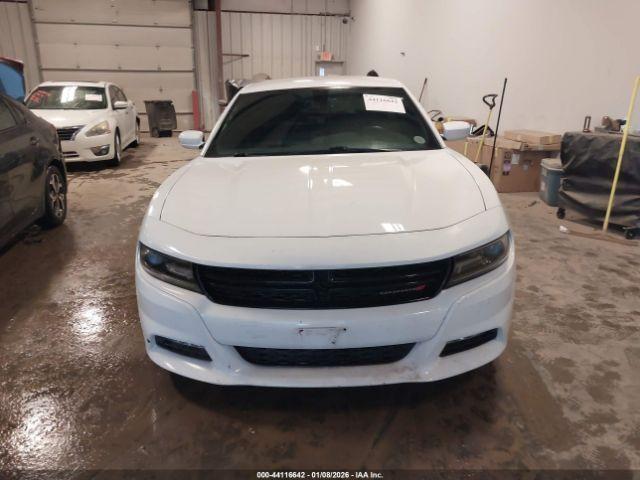 Dodge Charger Sxt Image 6