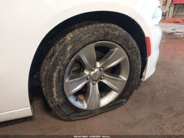 Dodge Charger Sxt Image 12