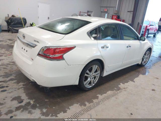 Nissan Altima 3.5 Sl Image 4