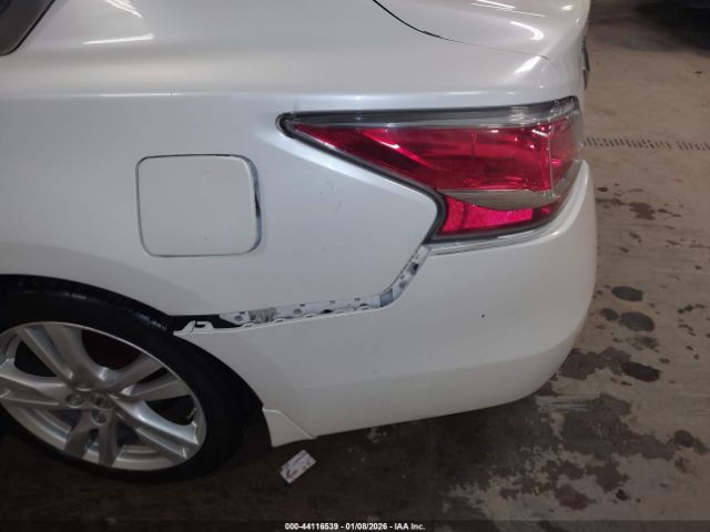 Nissan Altima 3.5 Sl Image 8