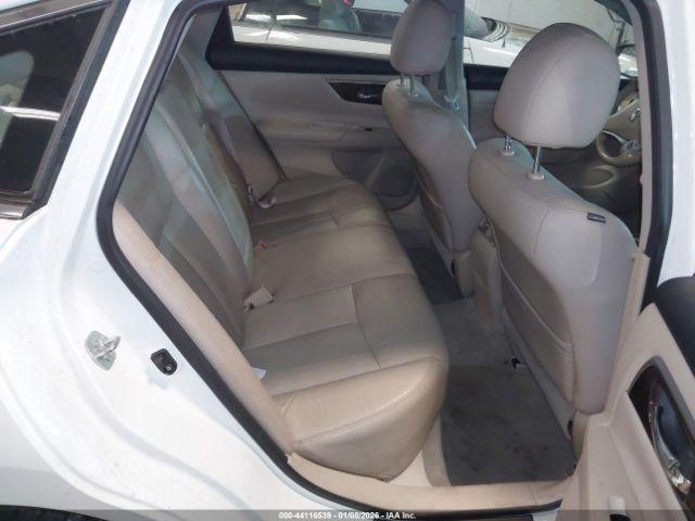 Nissan Altima 3.5 Sl Image 10