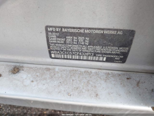 BMW 3 Series Image 10