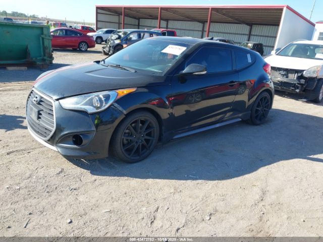 Hyundai VELOSTER Turbo Image 2